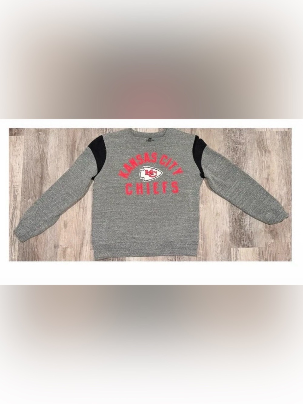Women's Kansas City Chiefs Crewneck Sweater Size Medium